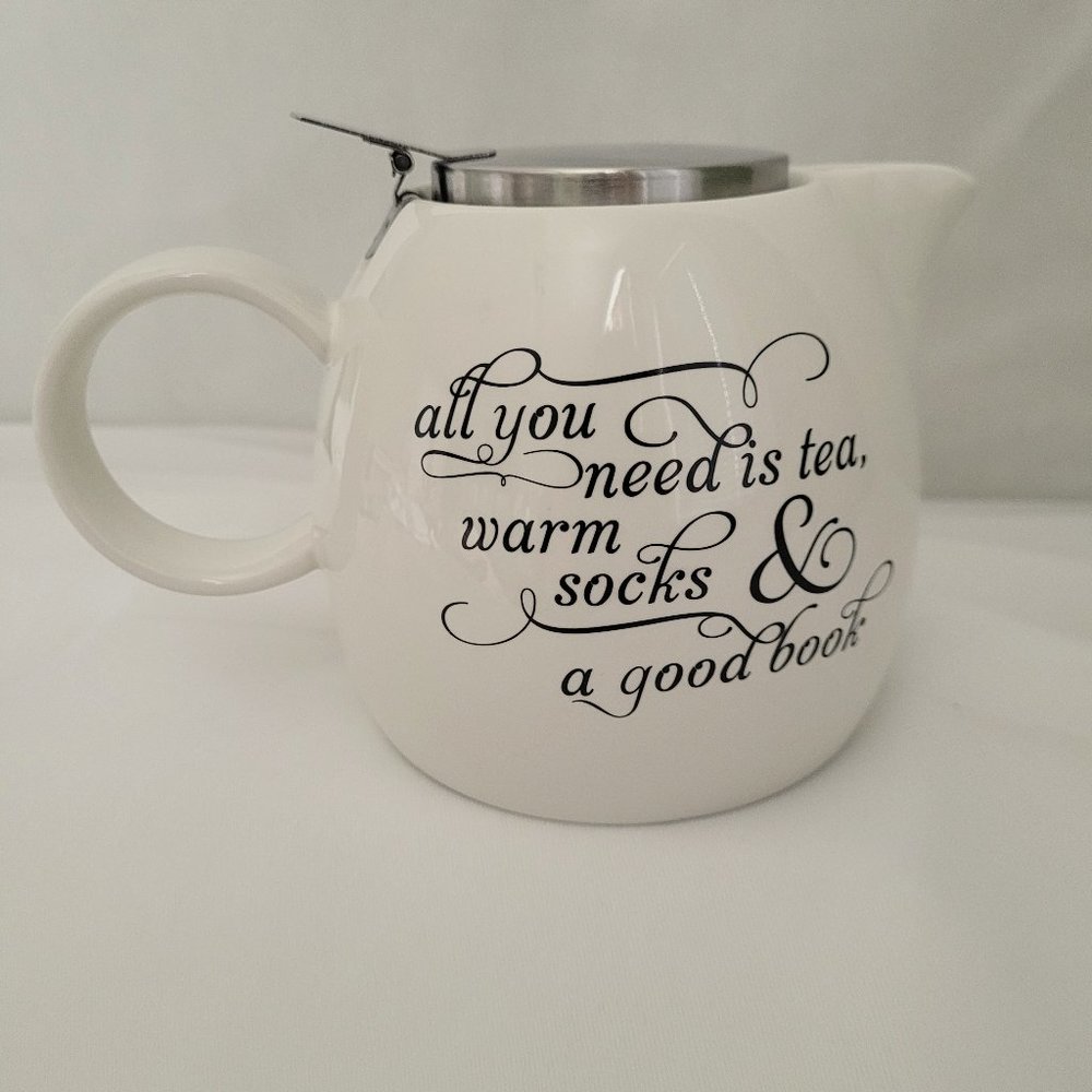 PUGG Tea Quotes 20oz Teapot